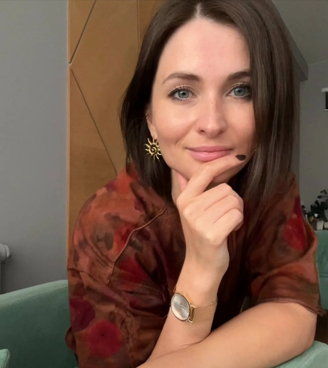 Иконка Канал ПСИХОЛОГ ОЛЬГА МИРОНЮК/УМНАЯ ТАРЕЛКА/АНТИСТРЕСС — портал Max