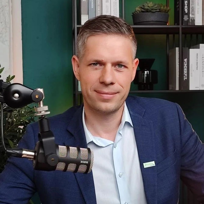 Иконка Канал Владислав Коноплин | Про недвижимость — портал Max