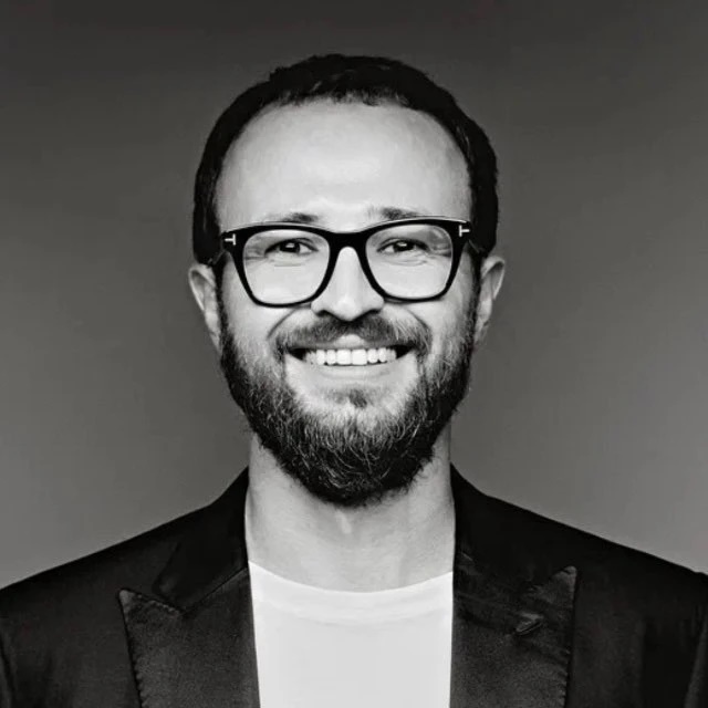 Иконка Канал Михаил Гребенюк — портал Max