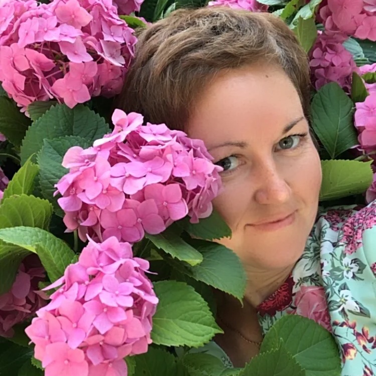 Иконка Канал Сад КорИнны — портал Max