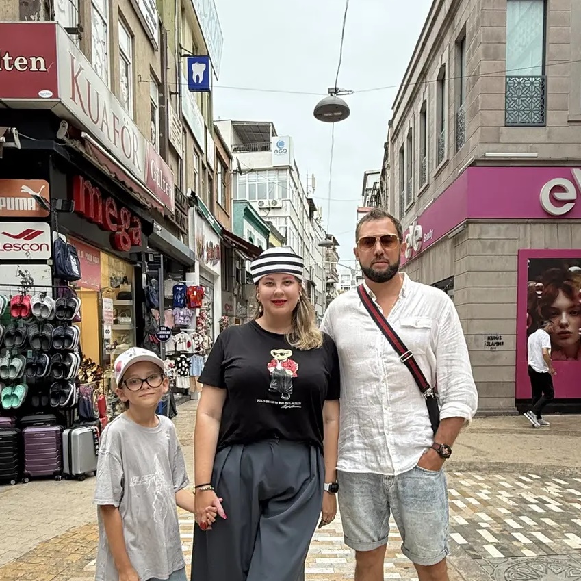 Gangsta Family — Канал Макс рейтинг Gangsta Family