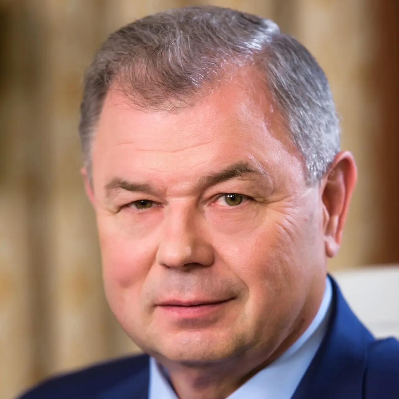 Иконка Канал Анатолий Артамонов — портал Max