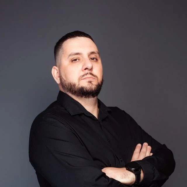 Иконка Канал Колонка судебного эксперта — портал Max