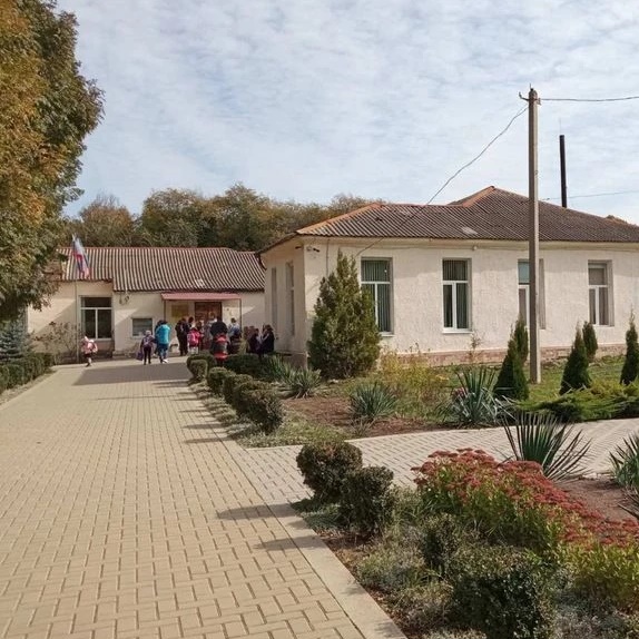 Иконка Канал 🇷🇺🔔🏆МБОУ "Перевальненская школа им. Ф.И. Федоренко" — портал Max