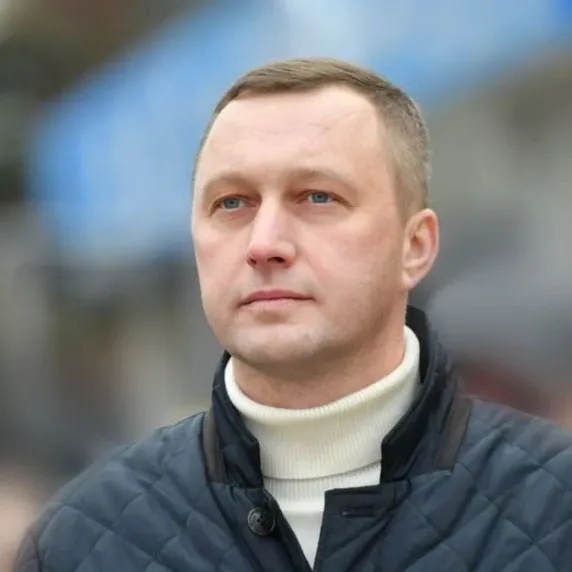 Роман Бусаргин — Канал Макс рейтинг Роман Бусаргин